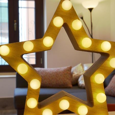 Apartamento San Jacinto Siviglia Esterno foto