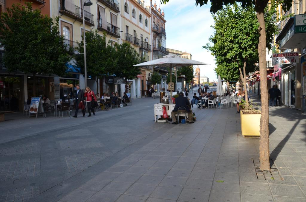 Apartamento San Jacinto Siviglia Esterno foto